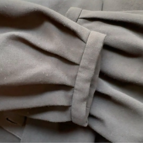 CAbi Black Fitted Button-Up Blazer - Size 2 - Picture 8 of 16